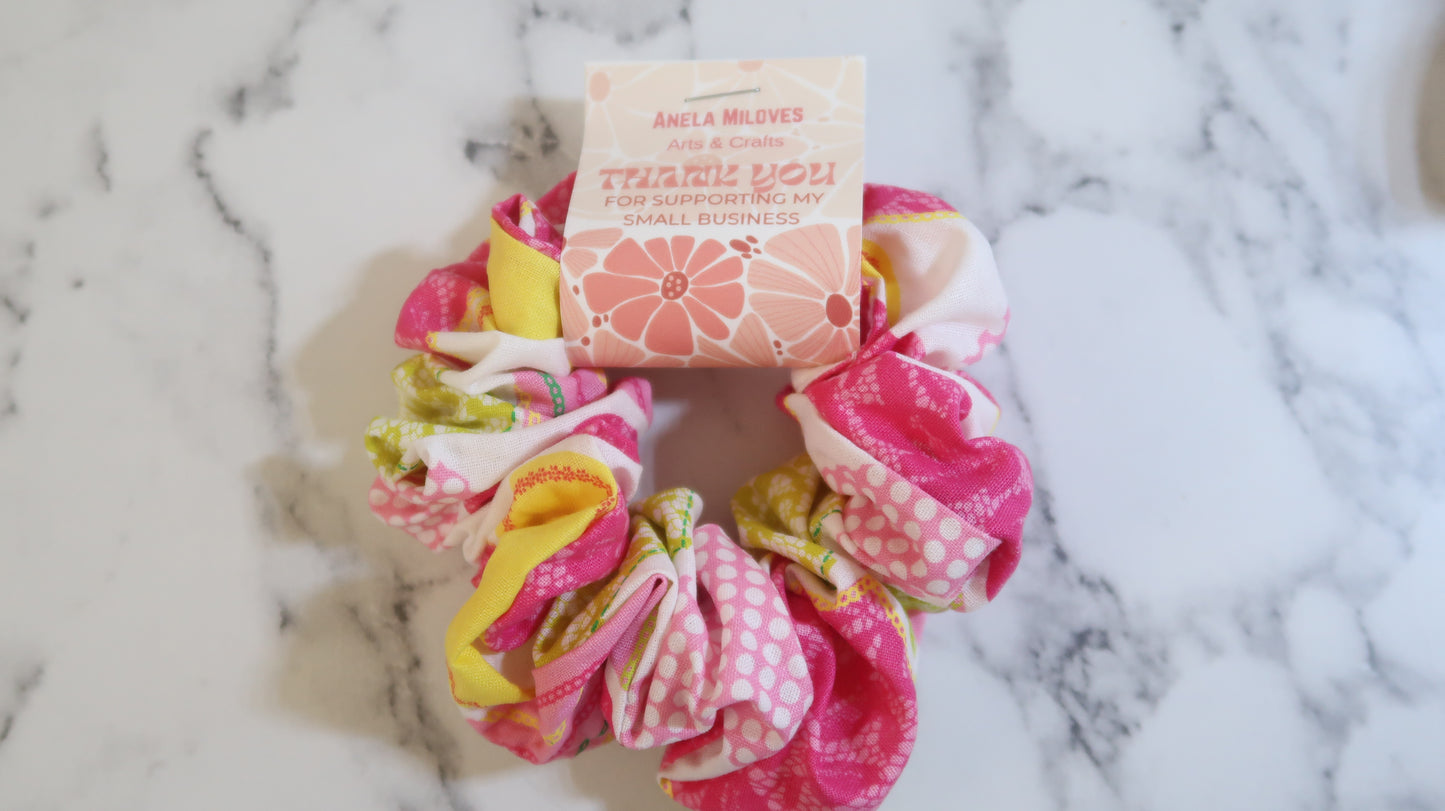 Kaloji Pink Scrunchies